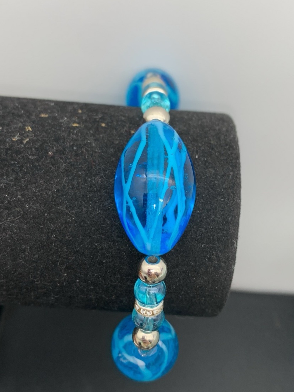 Beautiful Blue Art Glass Bead Stretch Bracelet - Women Jewelry